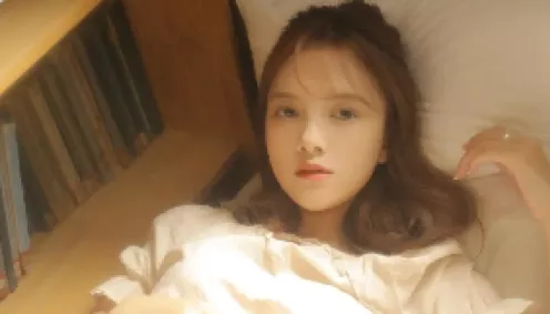 女中医石铭