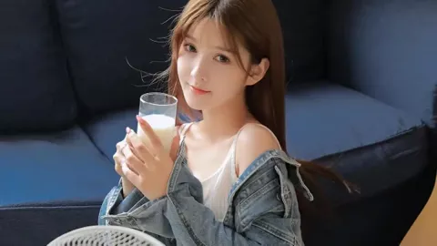 长春航空展红鹰双机比心