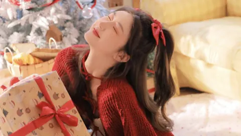 中学校长与女教师婚外情