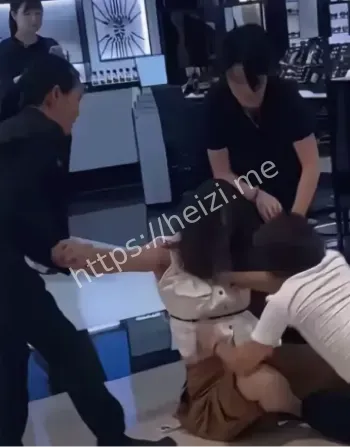 香奈儿冲突