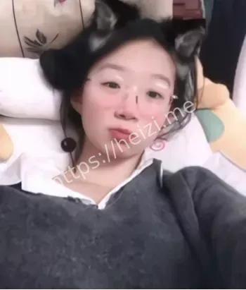 清纯学生妹