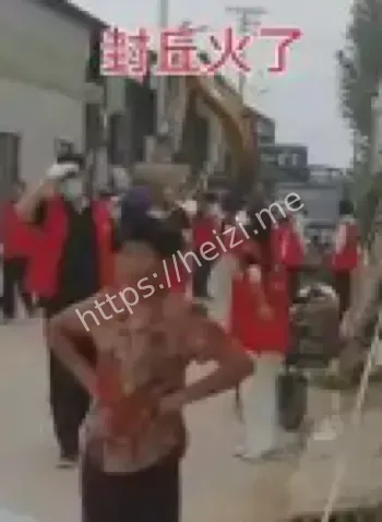 黄陵镇红马甲