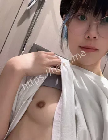 刘月