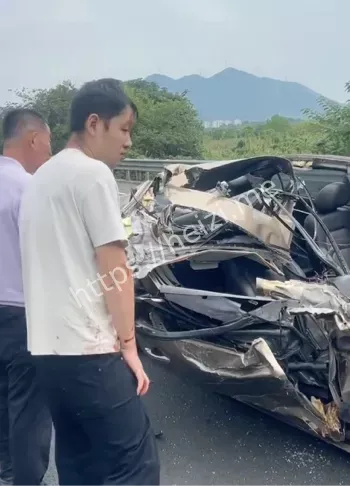 高速公路事故