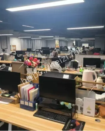 失业青年