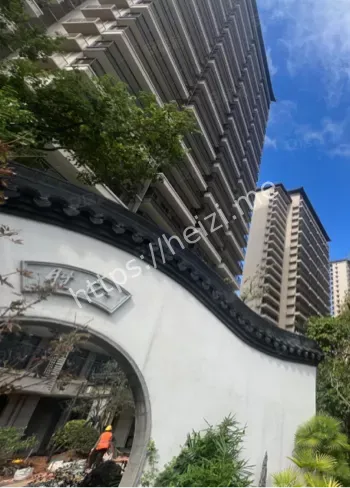 拱门倒塌