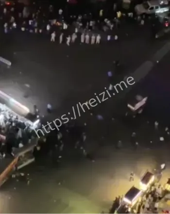 锅碗瓢盆满天飞