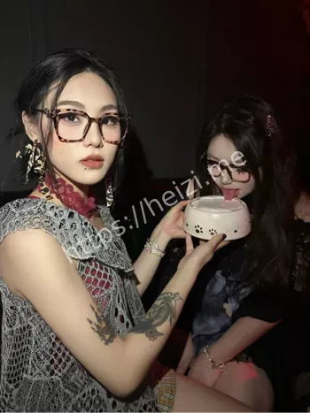 姜小西