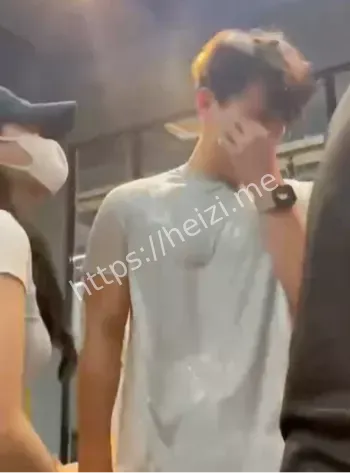 鹭港健身房