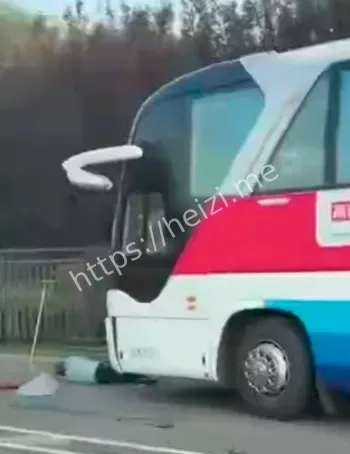试驾小姐姐