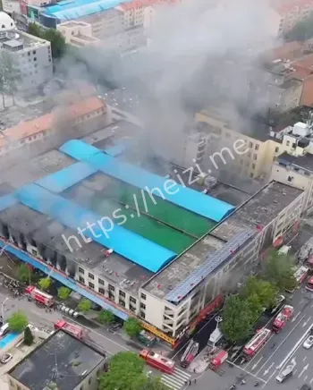 山东省胶州向阳商贸市场起火