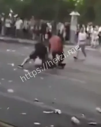 南昌秋水广场持刀伤人事件