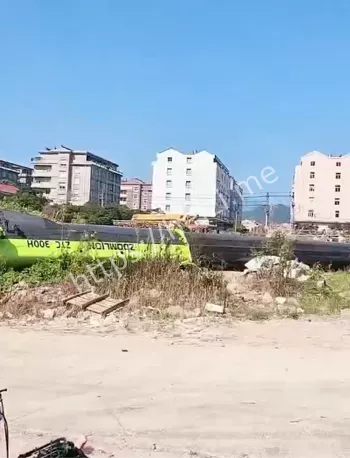 压车事故