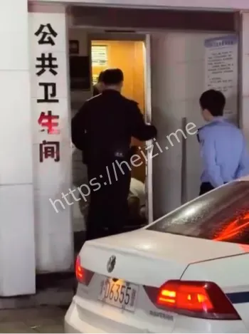 公共厕所男女激情