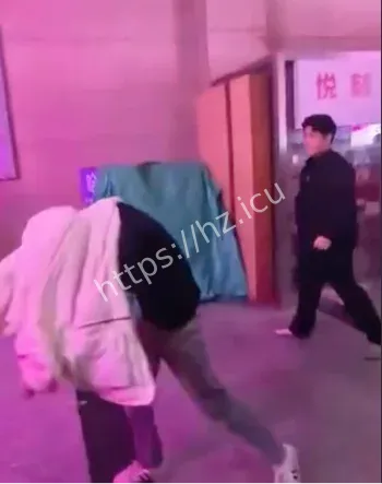 石家庄弥钛密室1v3打架