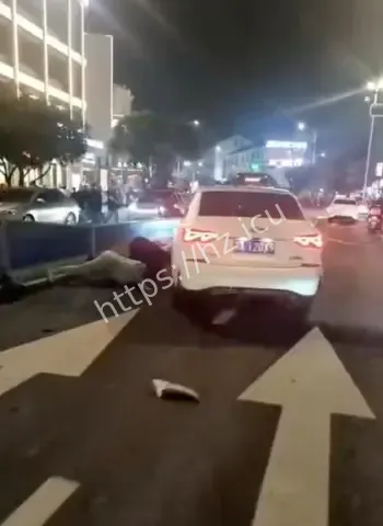 先撞死2人后又撞死1人