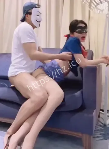 长腿黑丝丝足侍奉