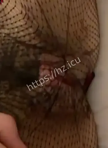 李某私生活混乱