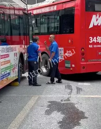 广东两司机吵架