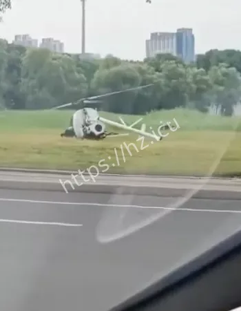 不断撞击地面