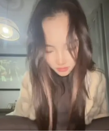 黑龙江大二女生